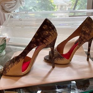 Charles Jourdan snake print hell